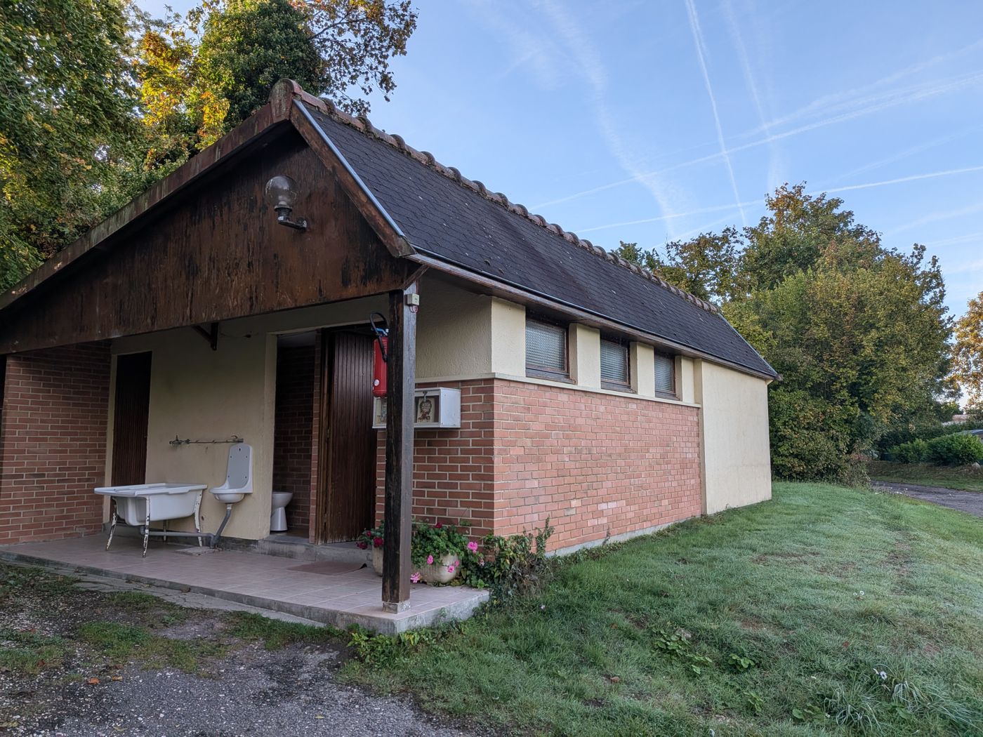 Toilet block building